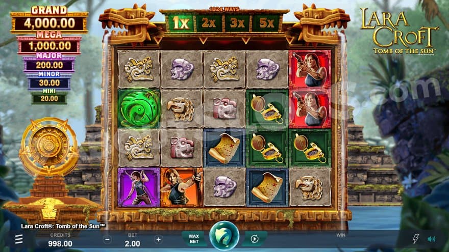 A casino grid with 5 reels and 4 rows in a jungle.
