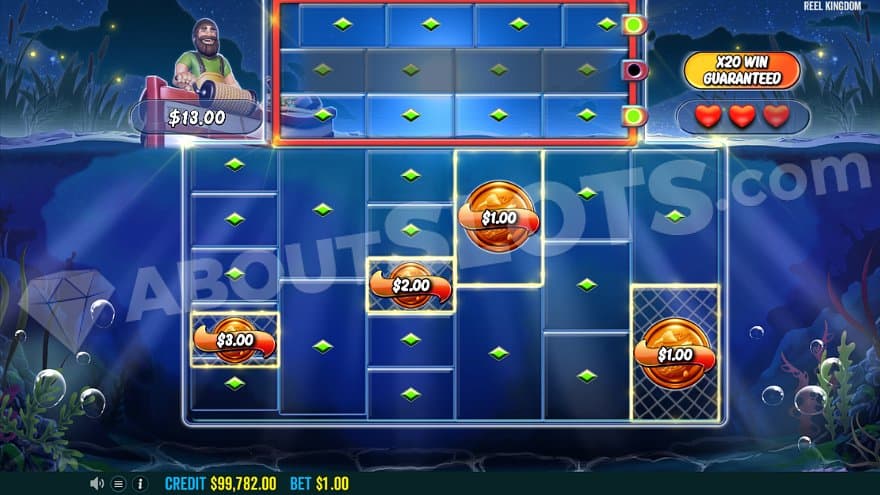 Four Cash Symbols on the reels in the Hold & Spin respins feature.