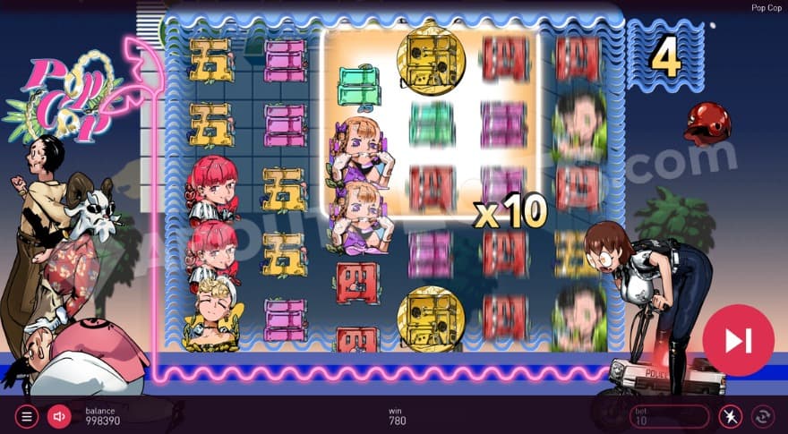 Area Multiplier within the Free Spins feature.