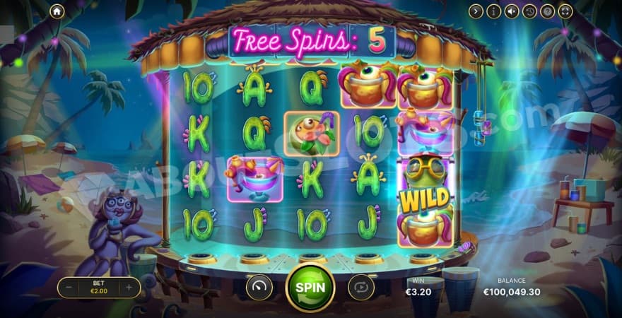 Bonus game with five free spins left.