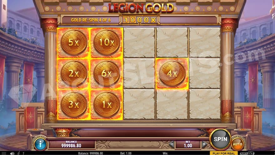 Seven gold coins on the reels in the Gold Re-Spins.