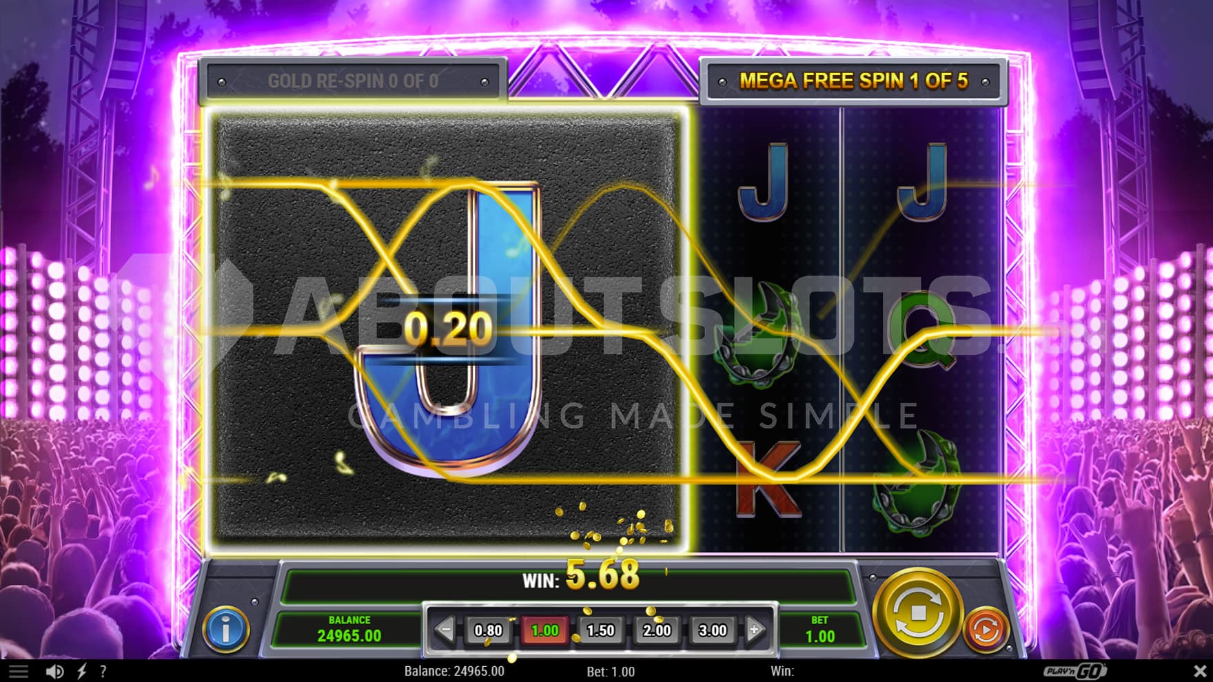 Free Spins bonus in progress, showing a 3x3 colossal symbol on the first three reels.