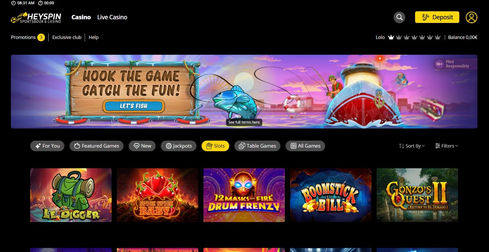 HeySpin casino landing page with various slot games categories and welcome bonus banner