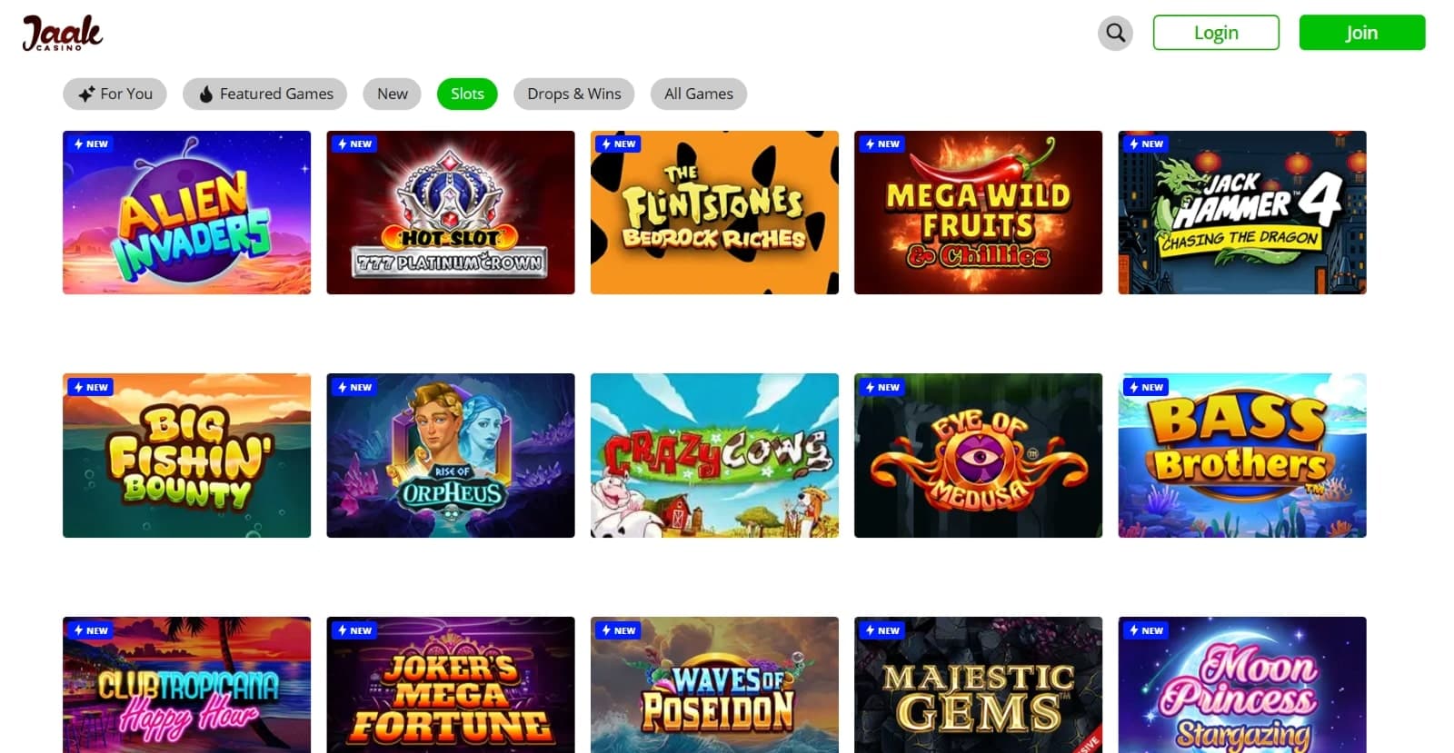 Jaak Casino games page featuring slots such as Big Fishing Bounty, Crazy Cow and Bass Brothers