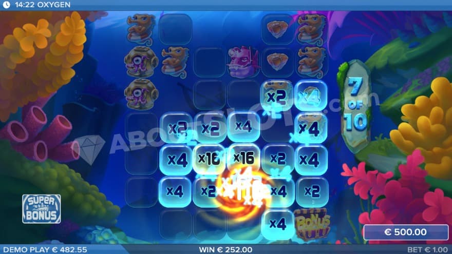 Super bonus game with a persistent collector symbol.