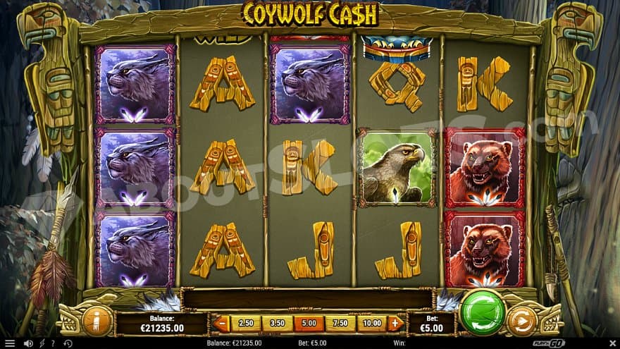 Five reels with animal symbols and letters.