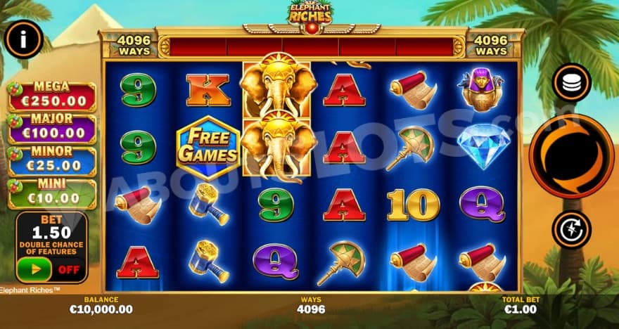 Base game with a pyramid in the background.