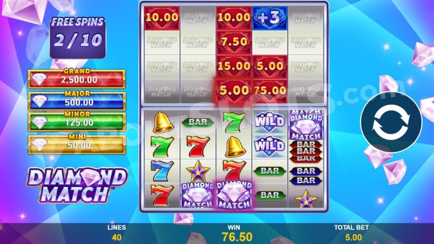 Free Spins bonus game where you can see two reel setups.