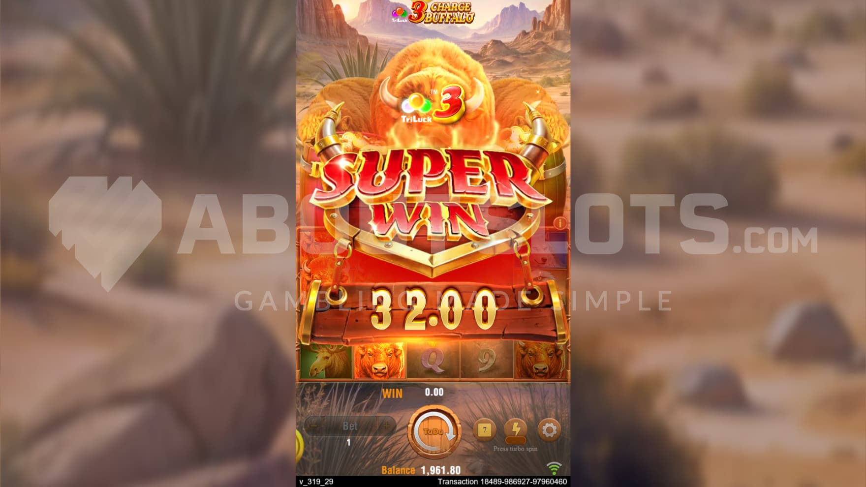 The player has hit a Super Win and is awarded by a congratulations screen