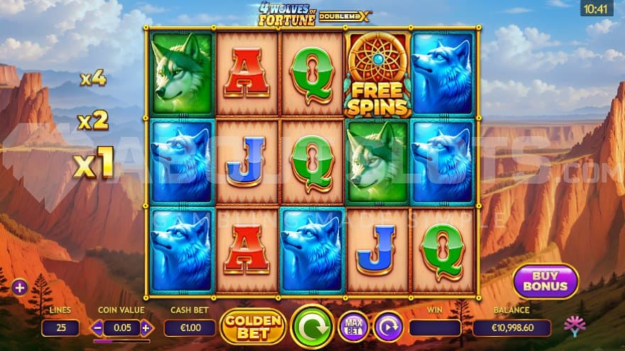A casino slot with a wolf theme.