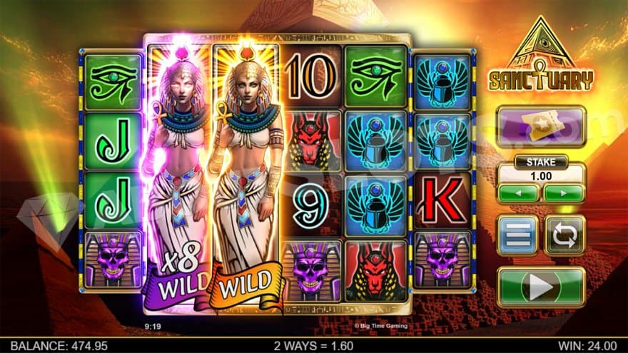 A purple Full Reel Wild Symbol on the second reel and a regular one on the third.