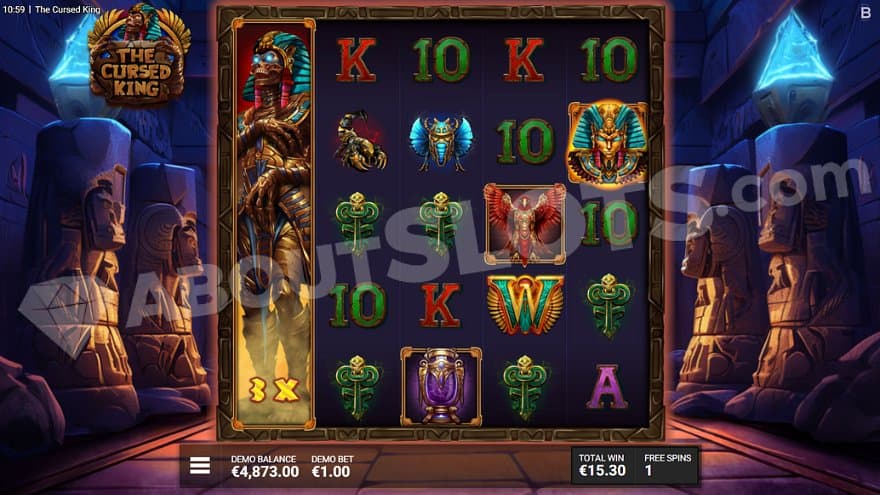 A Cursed King Wild Reel on the first reel in the Free Spins.
