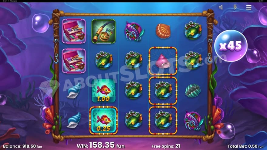 Free Spins bonus game with a 45X total multiplier.