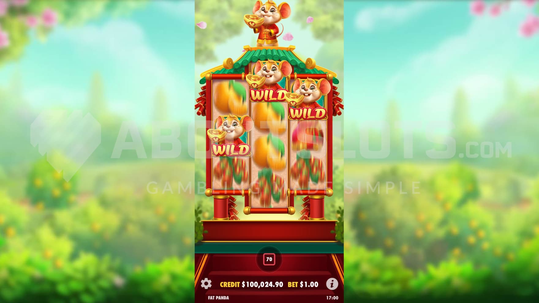 The random bonus wild feature has started and the lucky mouse has started throwing Wilds onto the reels