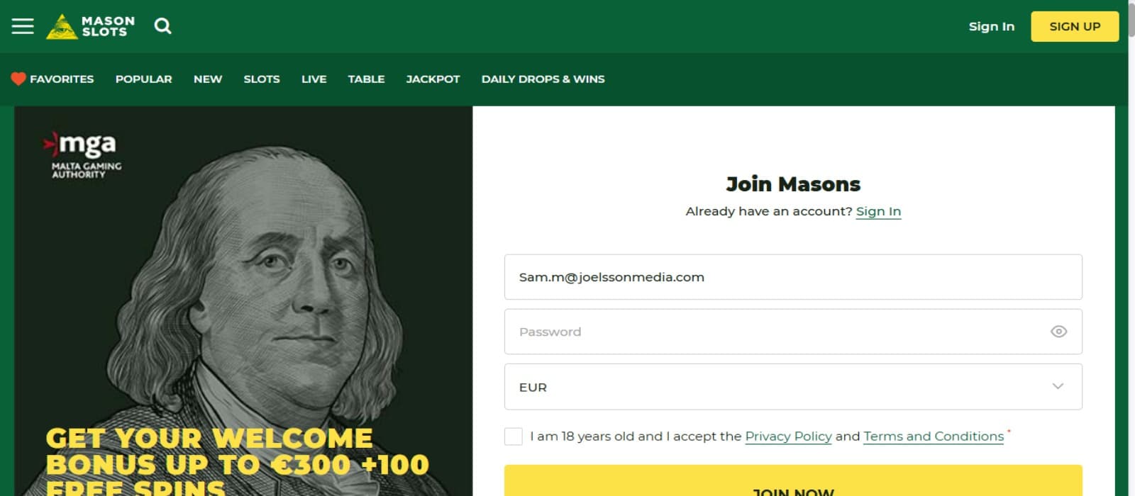 Masonslots Casino landing page with the image of George Washington and the sign up option and top navigation menus