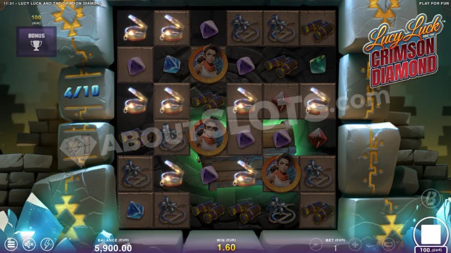 Free Spins bonus game with a winning combination of compass symbols.