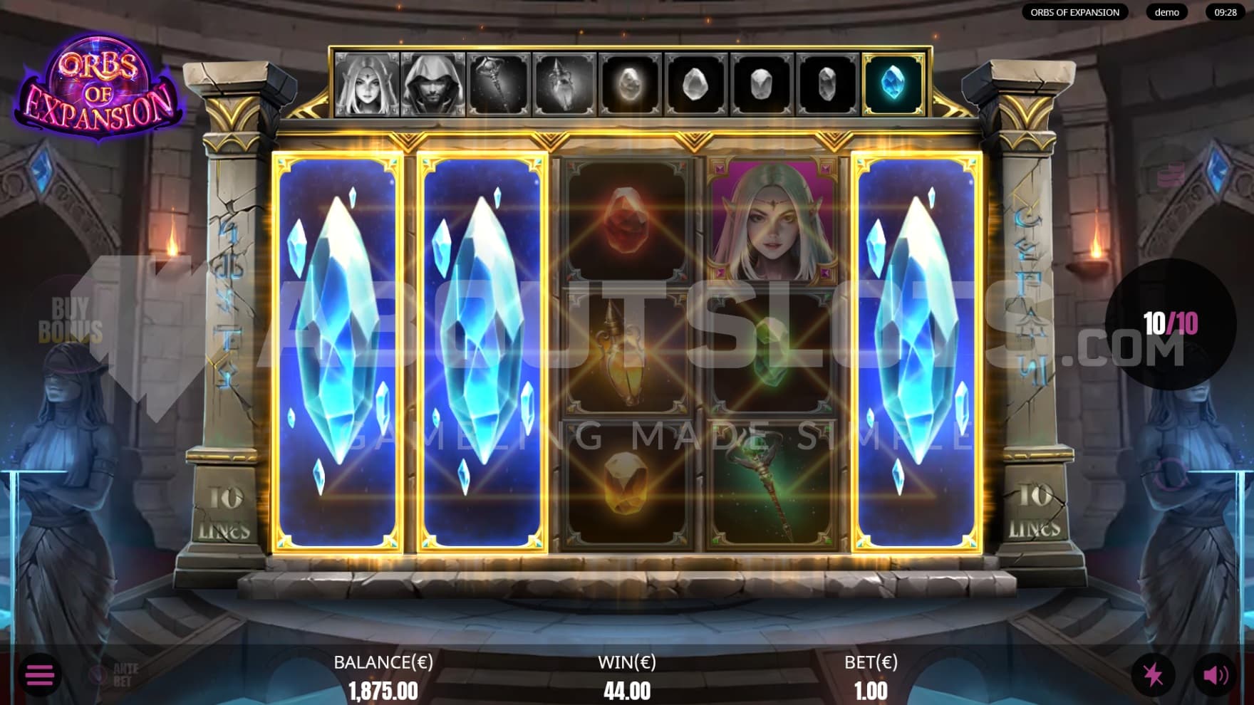 The Expanded Symbols grow and form a winning combination, without needing to form a payline