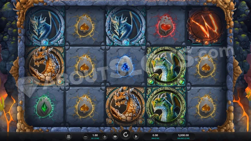 Base game with one wild symbol on the last reel.