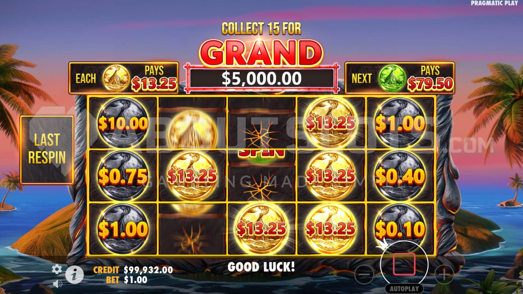 The Respins bonus game active with multiple Scatter Cash Prize symbols