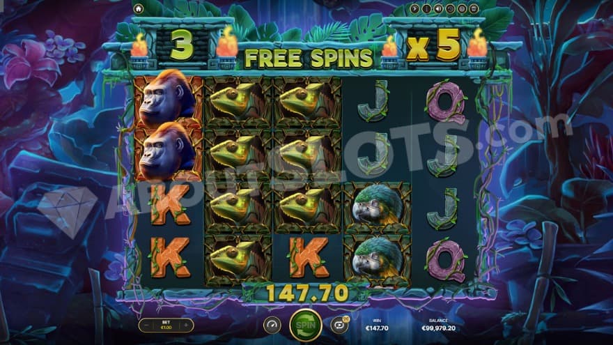 Free Spins feature with a 5X multiplier being present.