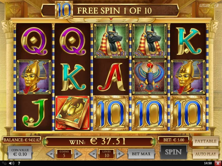 Free Spins bonus game where the special expanding symbol is a 10, showed at the top of the reels.