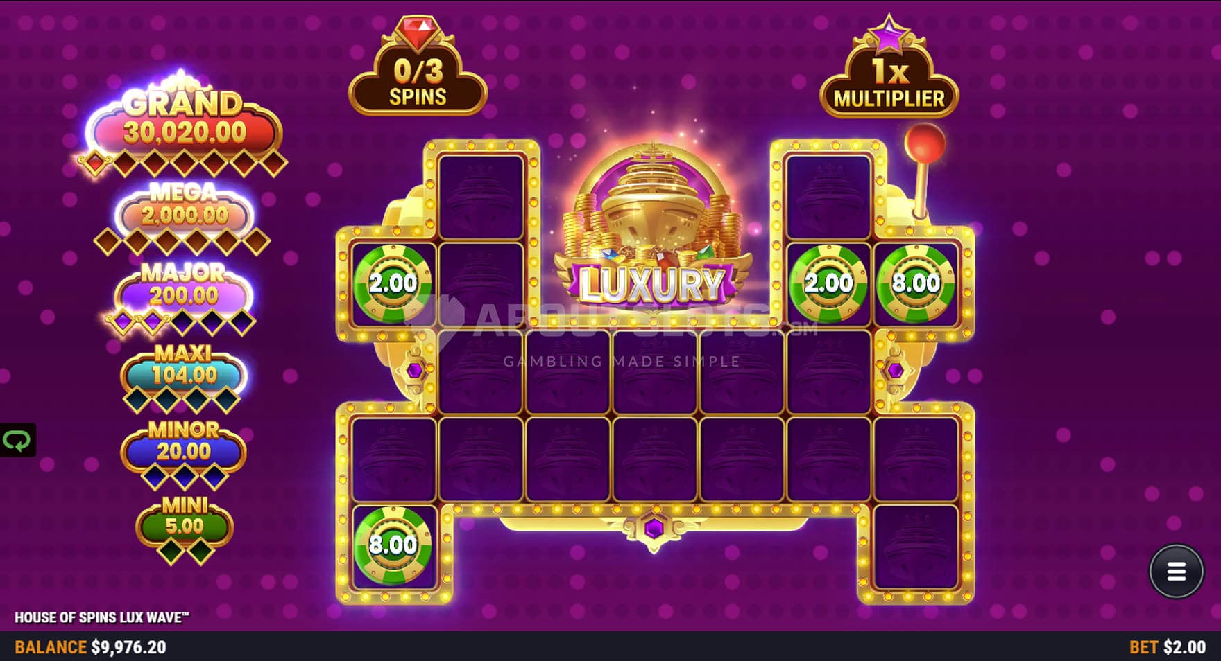 Screenshot of the Luxury Bonus in progress, showing multiple cash symbols on the reels.