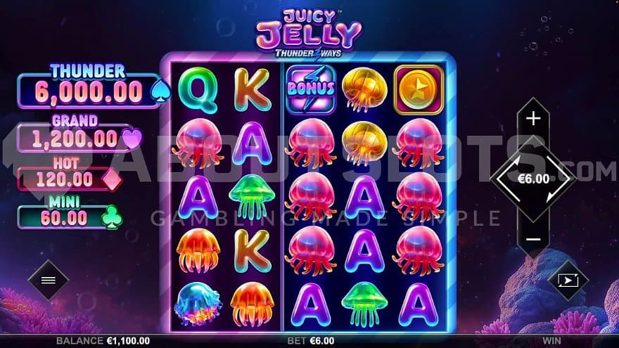 A casino slot under water with jellyfish symbols.