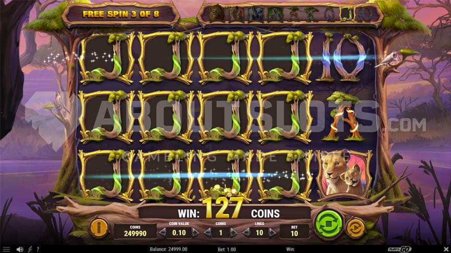 Free Spins bonus game with four expanding symbols on the reels.