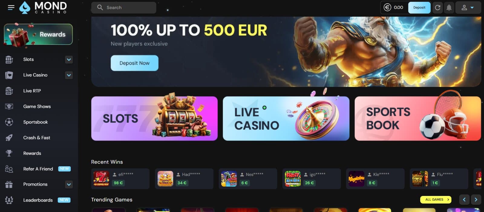 Mondcasino landing page featuring the welcome bonus banner above the slots, live casino and sportsbook menus, alongside recent wins and trending games section
