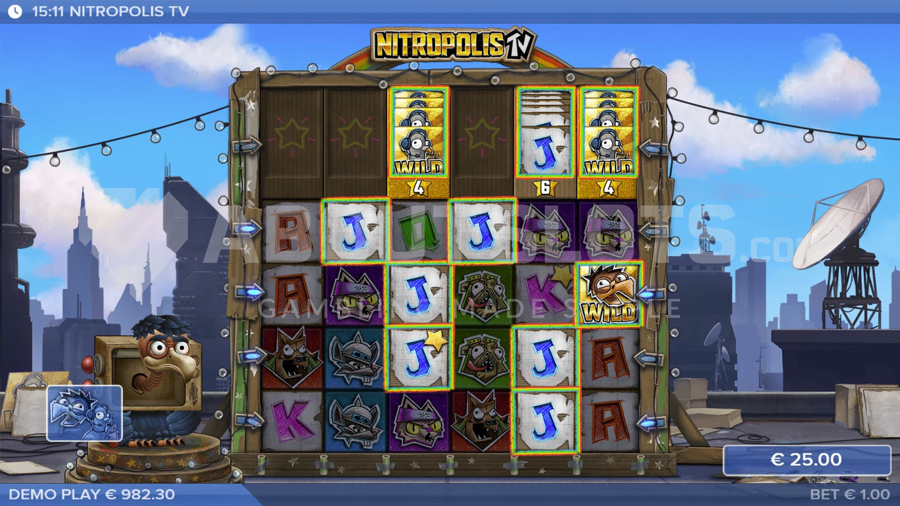 Base Game with a Both Ways feature triggered, allowing to create combinations starting from the rightmost reel.