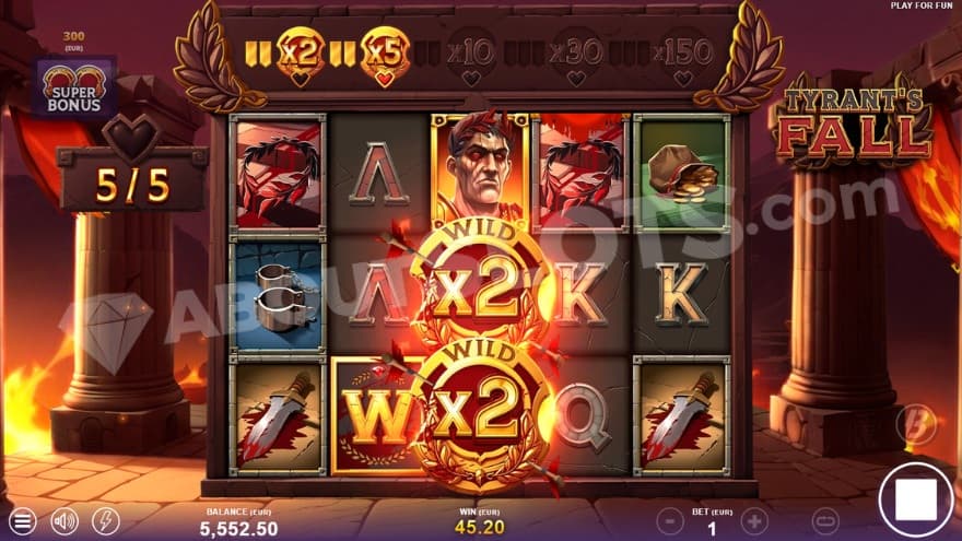 Super bonus game with two 2X roaming wild symbols.