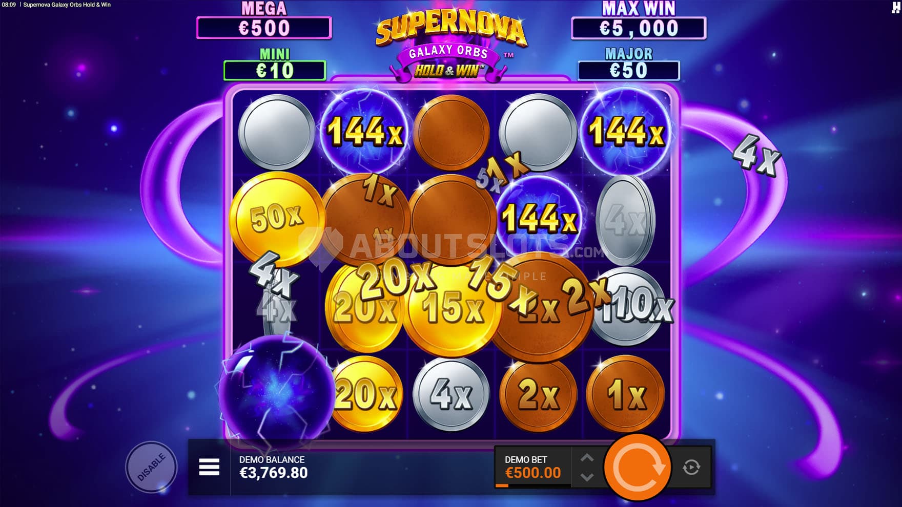 Screenshot of the Galactic Featurespins triggered, with a grid full of Coins and Collector Orbs.