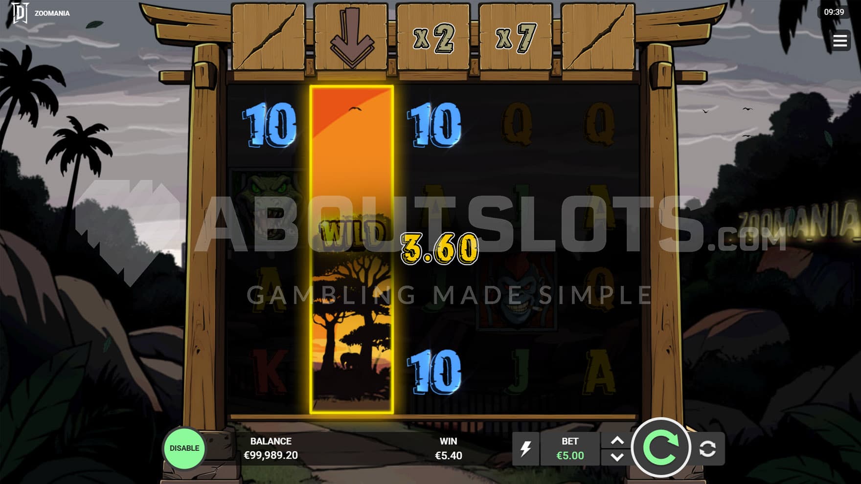Top Feature Row triggered in the base game, awarding an Expanding Wild and two multipliers.
