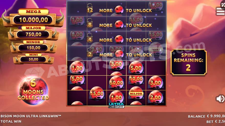 Ultra Link&Win feature with 6 collected red moon symbols.